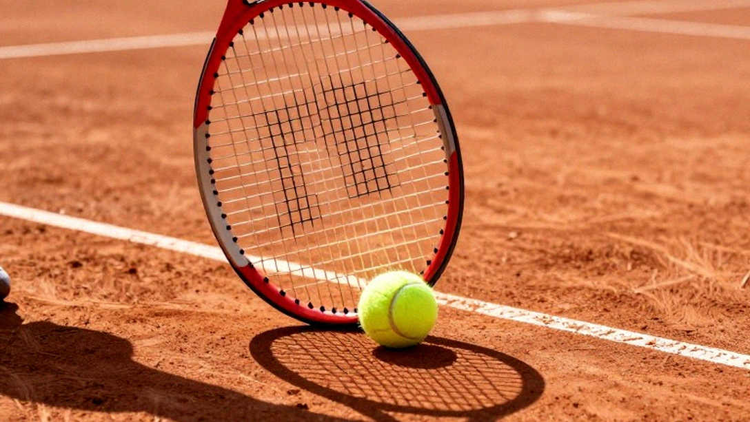 Zverev và hành trình 5 sự thật đến ngôi số 1 cuối năm: Khi dữ liệu ghi chép trước khi bóng lăn