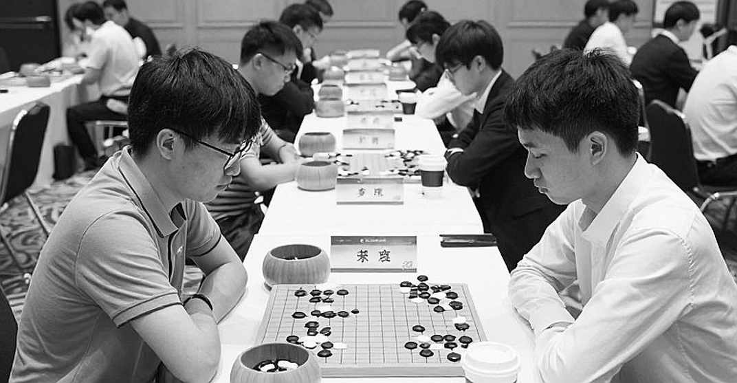 Saigon Phantom bất bại vòng bảng VMC Fall 2026: 10-0 ở một đầu, 0-10 ở đầu kia, và khoảng cách đang rộng ra