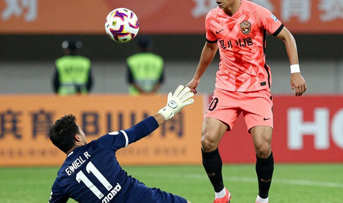 Beckham và chiếc ghế chủ tịch FIFA: quả bóng thử được ném lên trước khi ai đó dám ra tranh cử